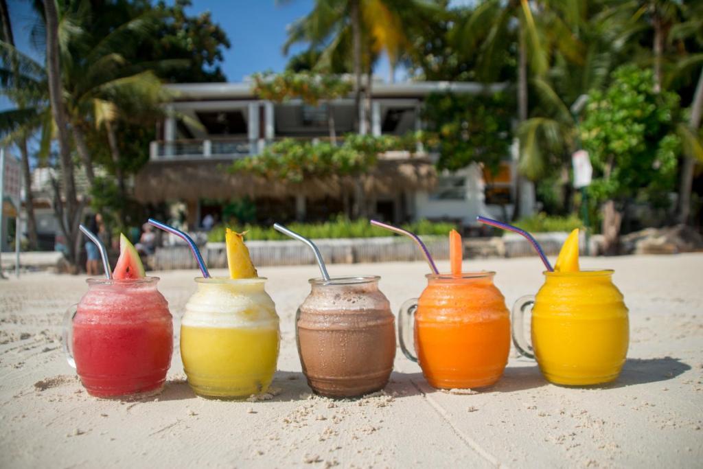 Jony'S Beach Resort Balabag  Eksteriør billede
